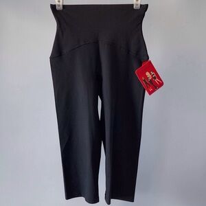 Spanx Compression Crop Knee Pant Black Size Large High Waist Legging NWT